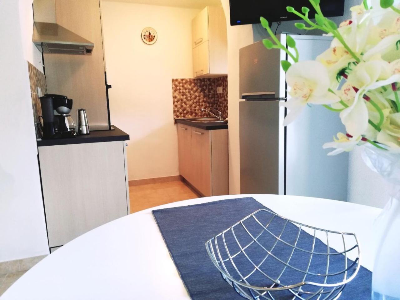Apartment Surdic Valun Ngoại thất bức ảnh