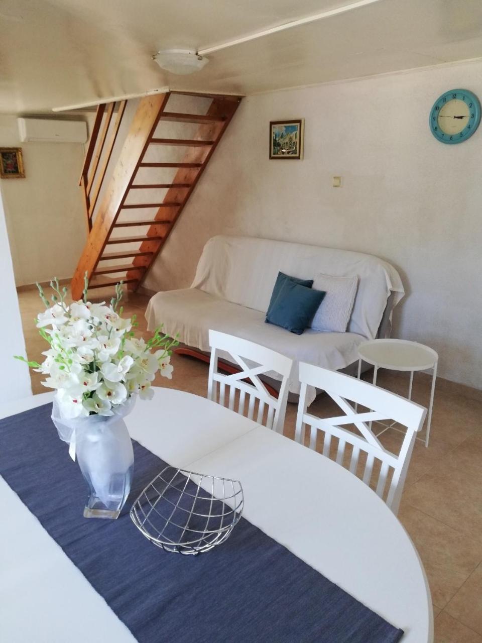 Apartment Surdic Valun Ngoại thất bức ảnh