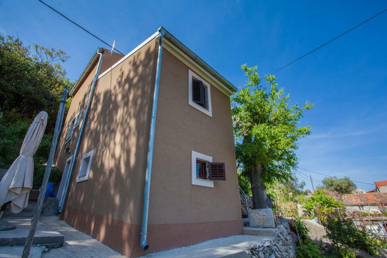 Apartment Surdic Valun Ngoại thất bức ảnh