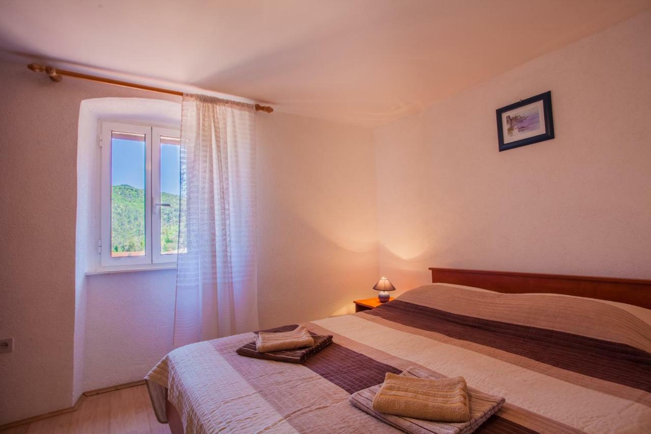 Apartment Surdic Valun Ngoại thất bức ảnh