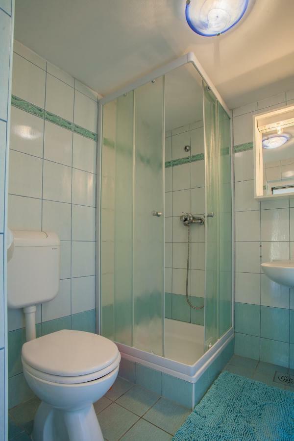 Apartment Surdic Valun Ngoại thất bức ảnh