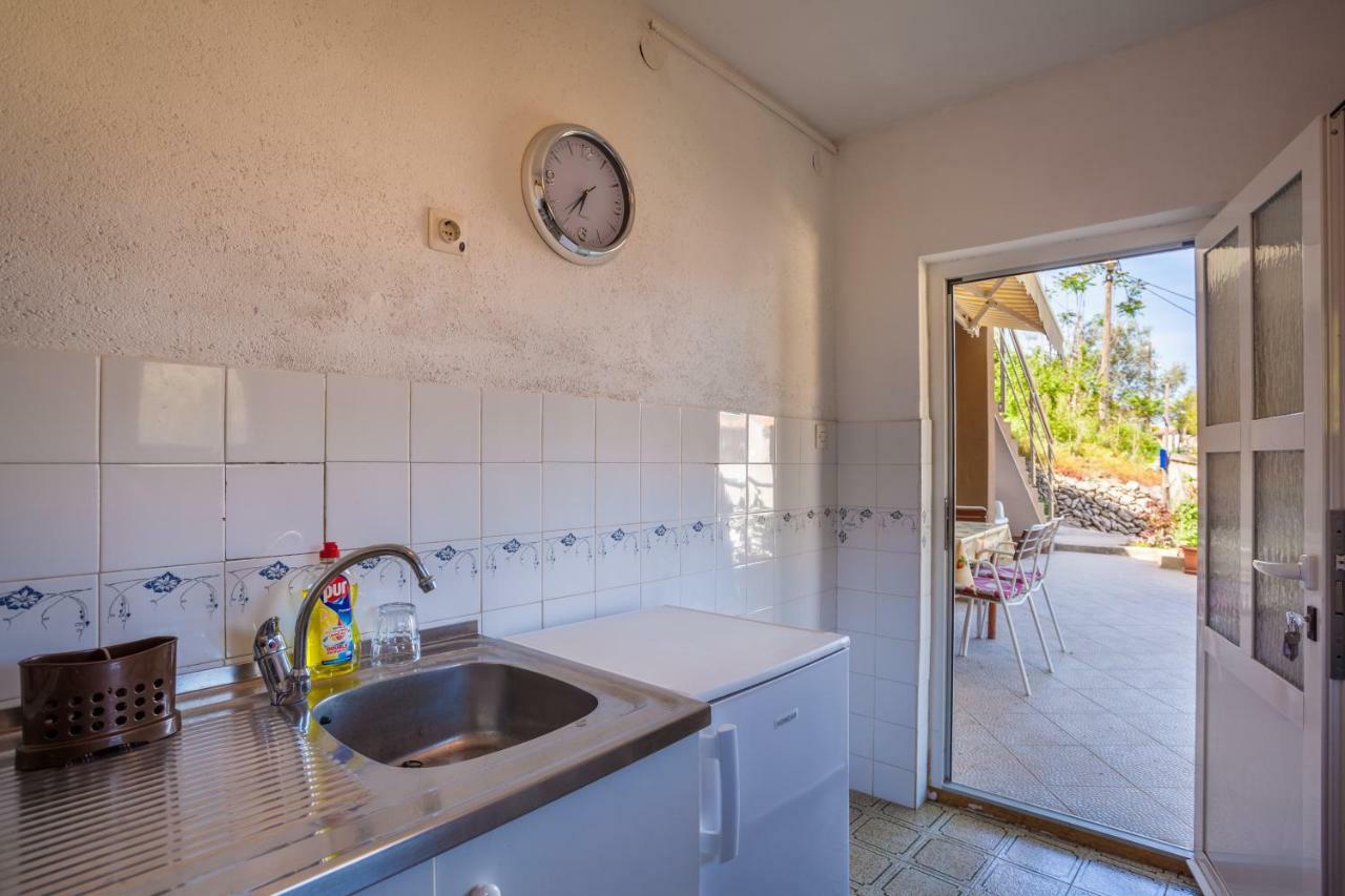 Apartment Surdic Valun Ngoại thất bức ảnh